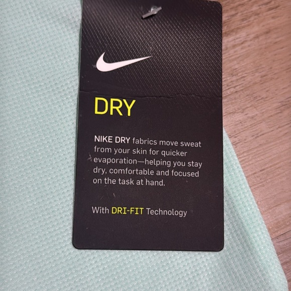 BOGO! NWT! Boys Nike t shirt - Picture 5 of 6